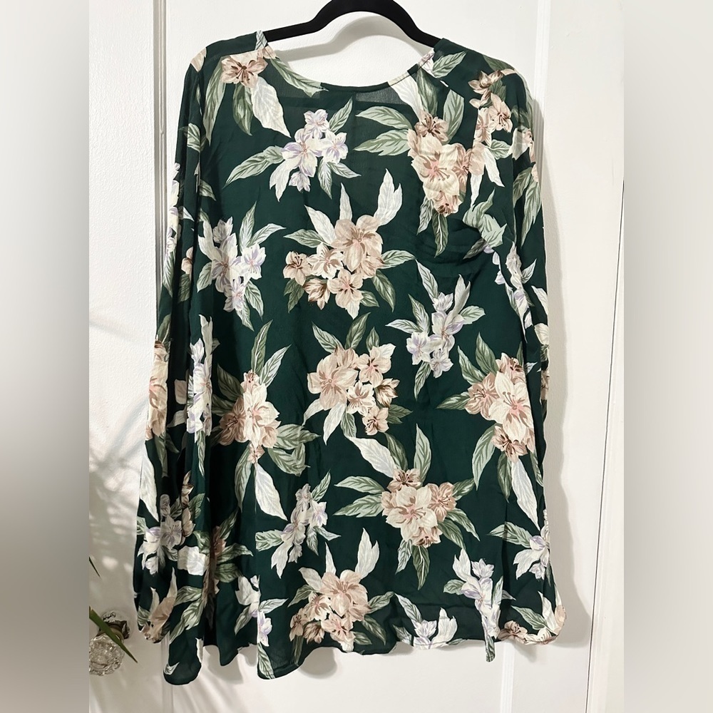 Show Me Your Mumu Jamie Tunic In Forest Florist Cloud - Picture 8 of 8